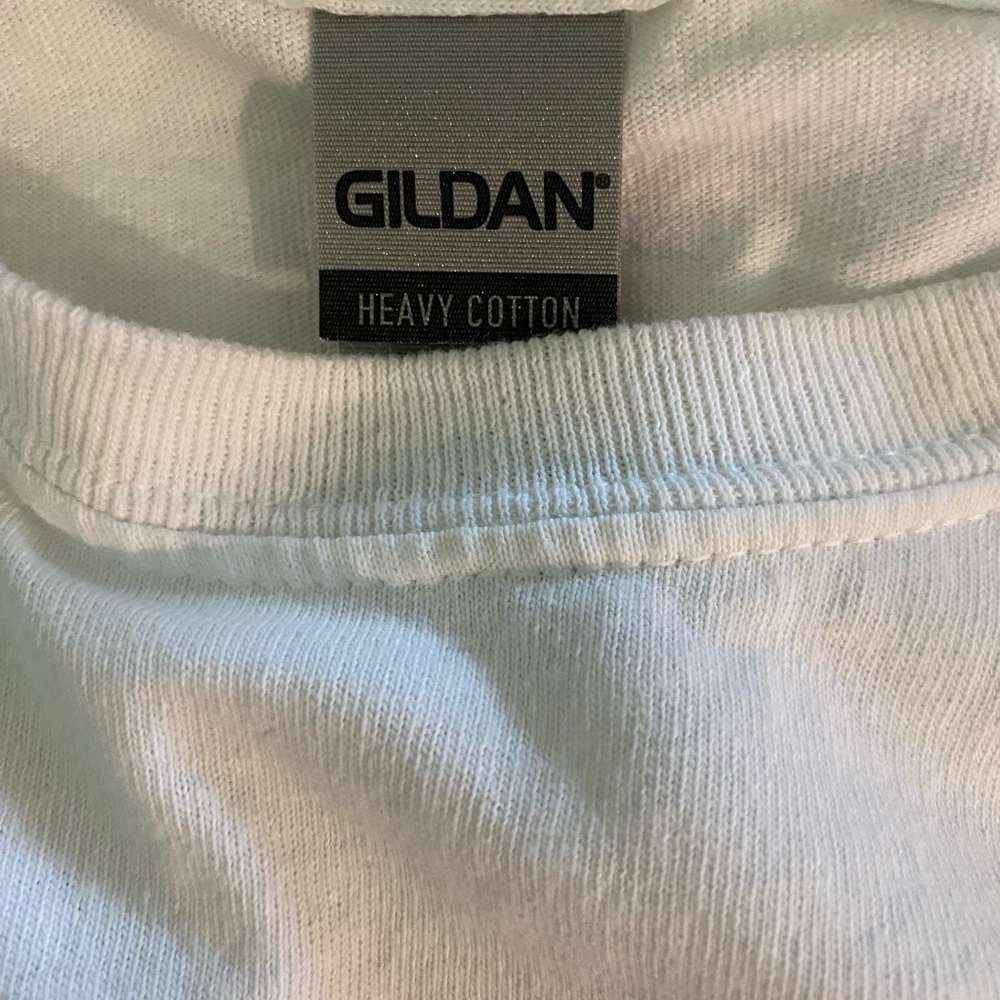 🎁White t shirt with quote - Picture 4 of 5